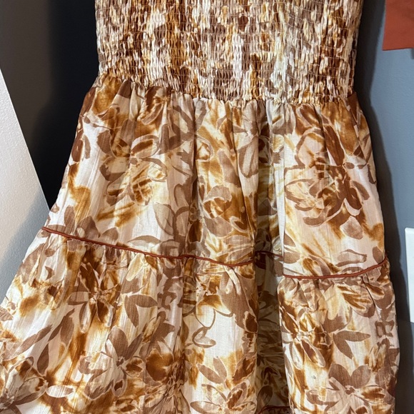 Jacqui E Floral Tiered Sundress with Rust Tie Straps - Picture 3 of 5